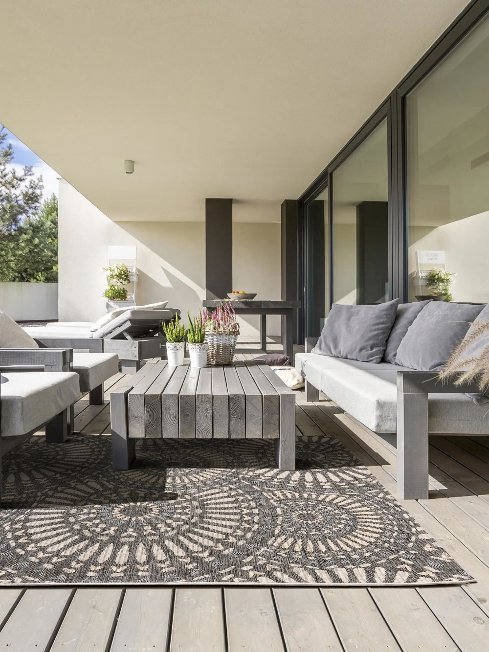Alfombra de exterior & interior azul 133x190 - Maisons du Monde