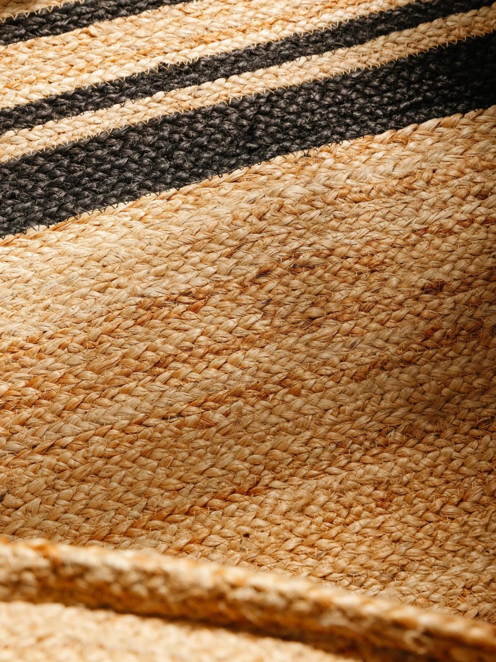 Tapis de jute noir 120x170 — vue 4