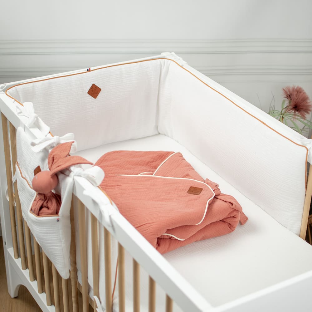 Tour de lit bébé universel  gaze de coton blanc 210x30 cm - image 2