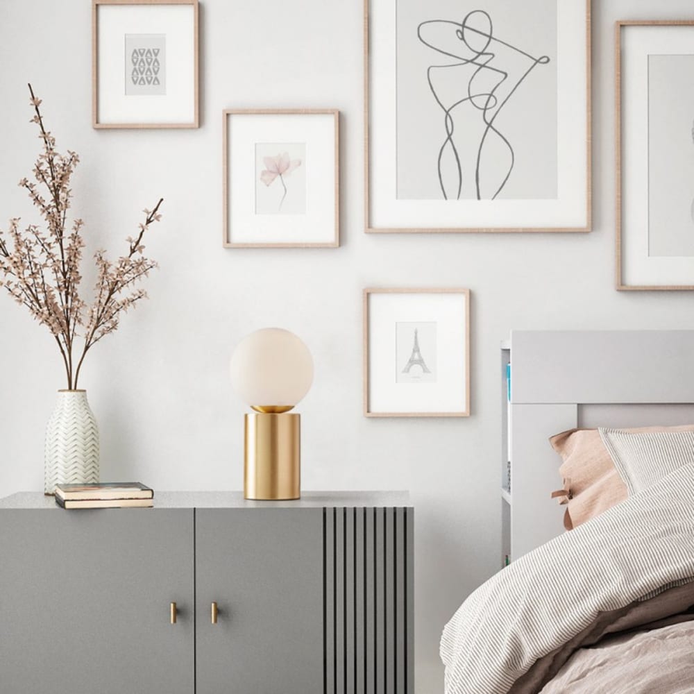 Lampe de chevet tactile laiton mat et globe — vue 3
