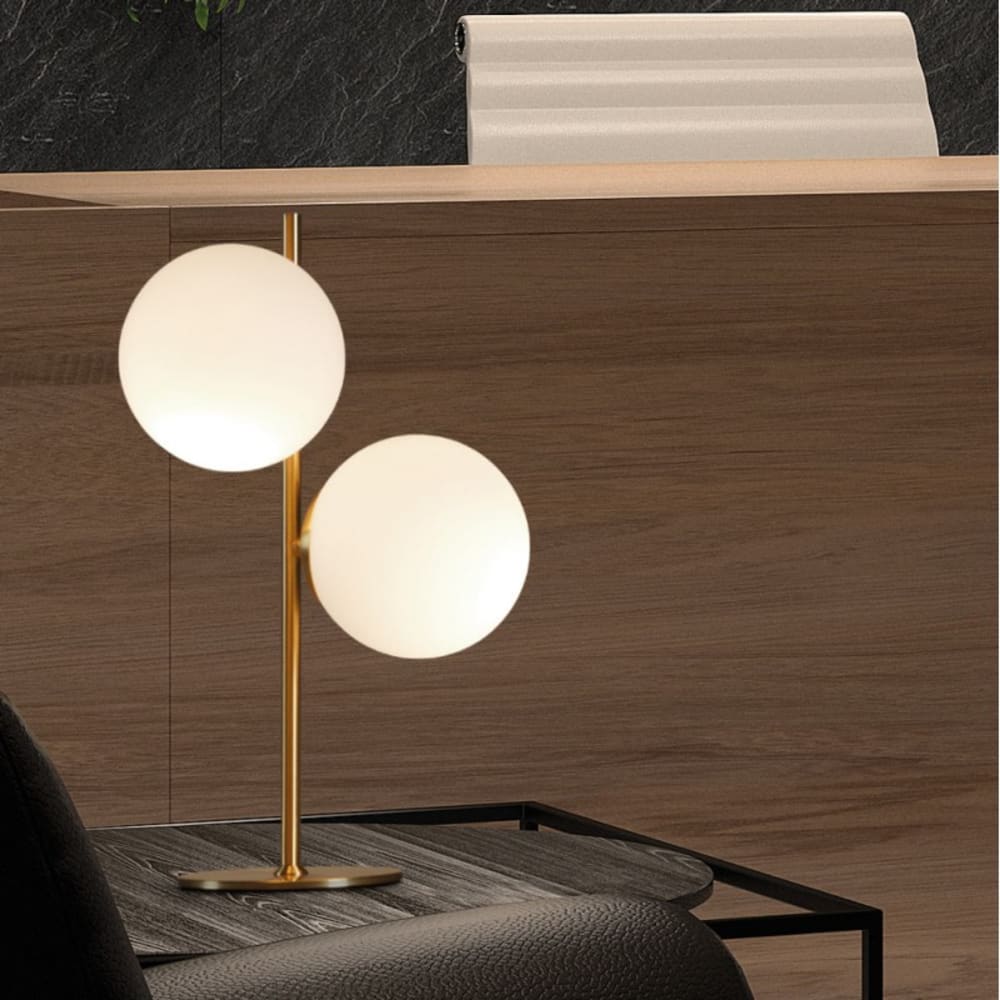 Lampe à poser laiton mat 2 globes verre - Maisons du Monde