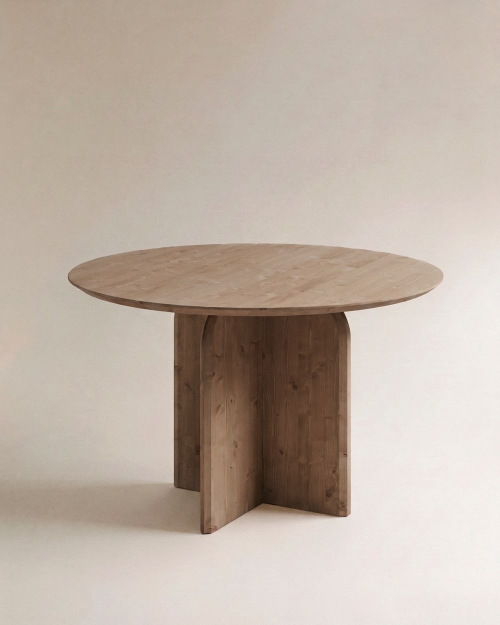 Mesa de comedor redonda de madera maciza en tono envejecido 110x75,2cm