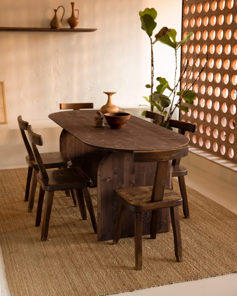Mesa de comedor ovalada de madera maciza en tono nogal de 200x75,2cm - Maisons du Monde