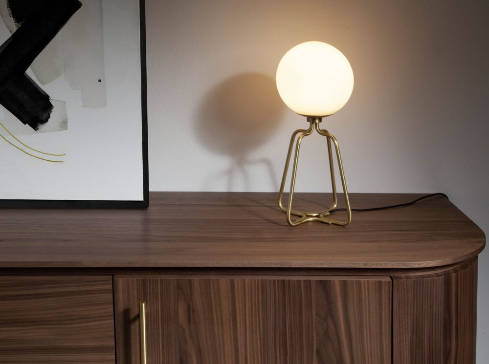 Lampe de bureau acier doré et verre blanc — vue 3