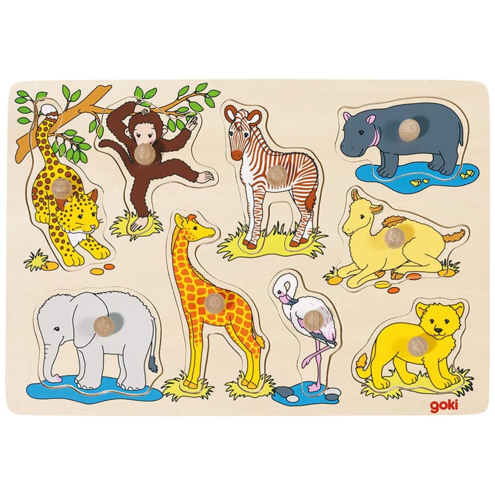 GOKI Caractéristiques techniques : - Puzzle à encastrement bébé animaux africains. - 9 pièces en bois avec boutons. Age conseillé : 1 an et +
