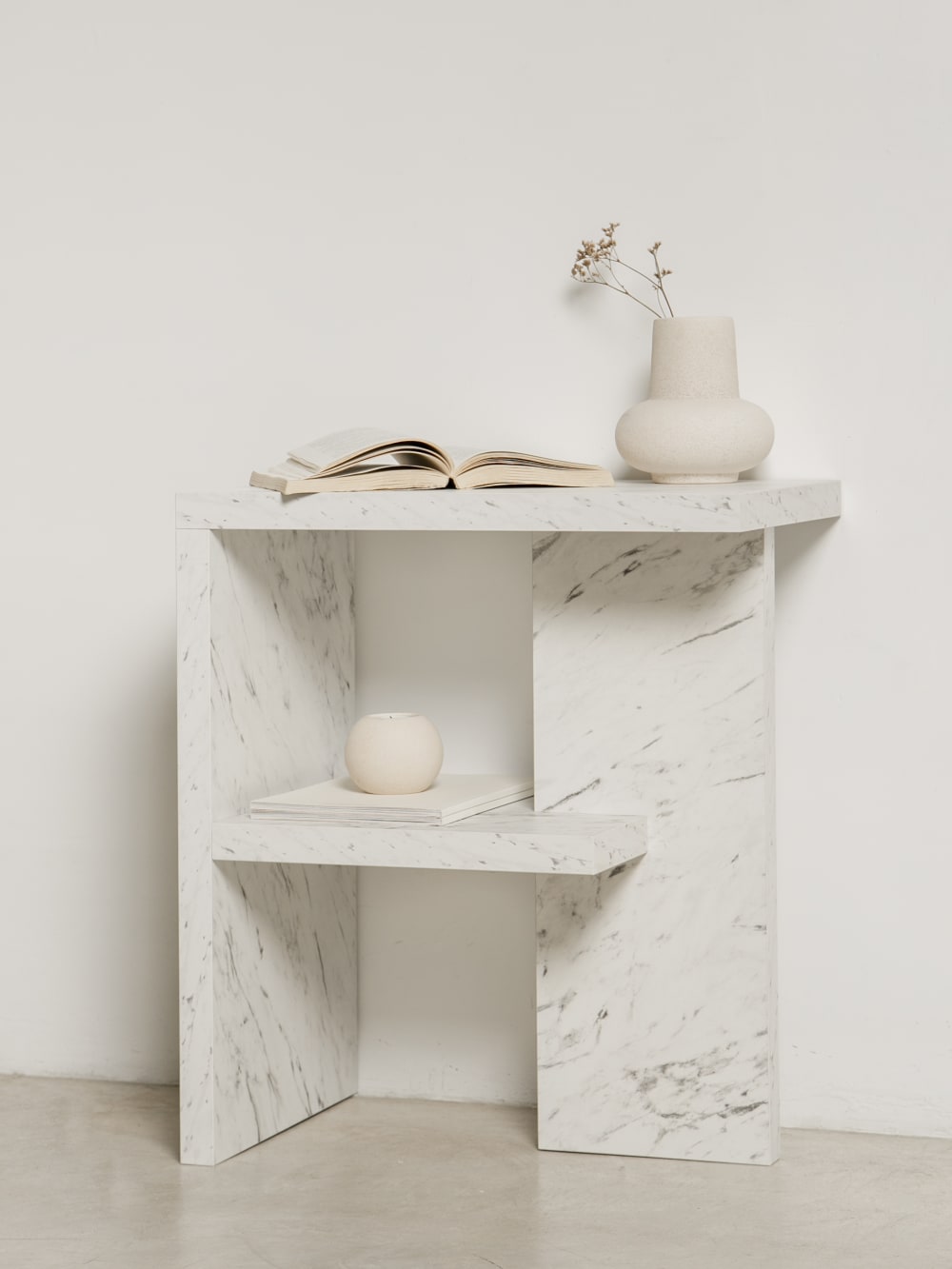 Tavolino effetto marmo bianco - RNT by Really Nice Things