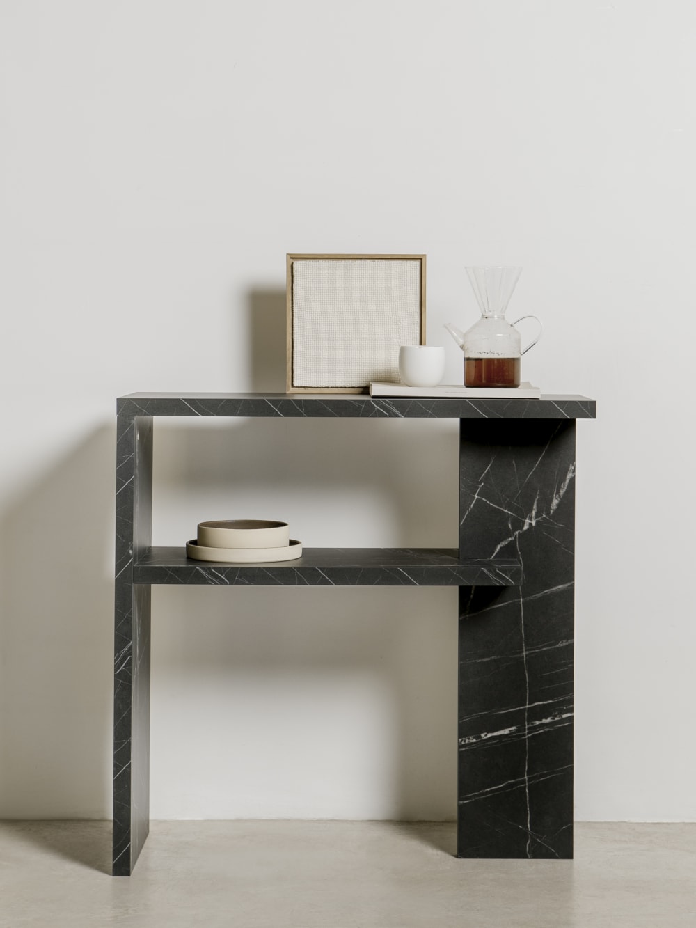 Console étagère effet marbre noir 80cm - Maisons du Monde