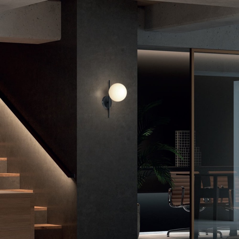 Applique murale en verre et métal noir - Maisons du Monde