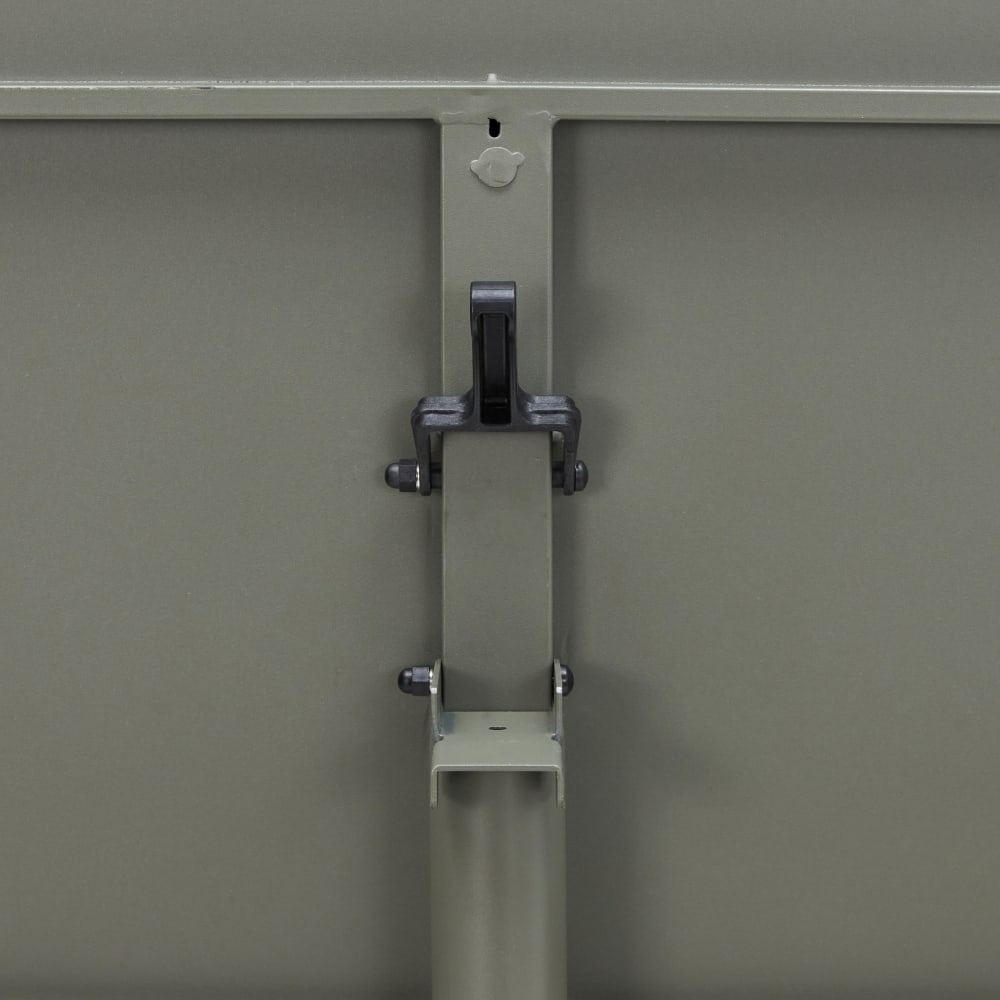 Mesa de comedor redonda de metal verde, 3 plazas - Maisons du Monde