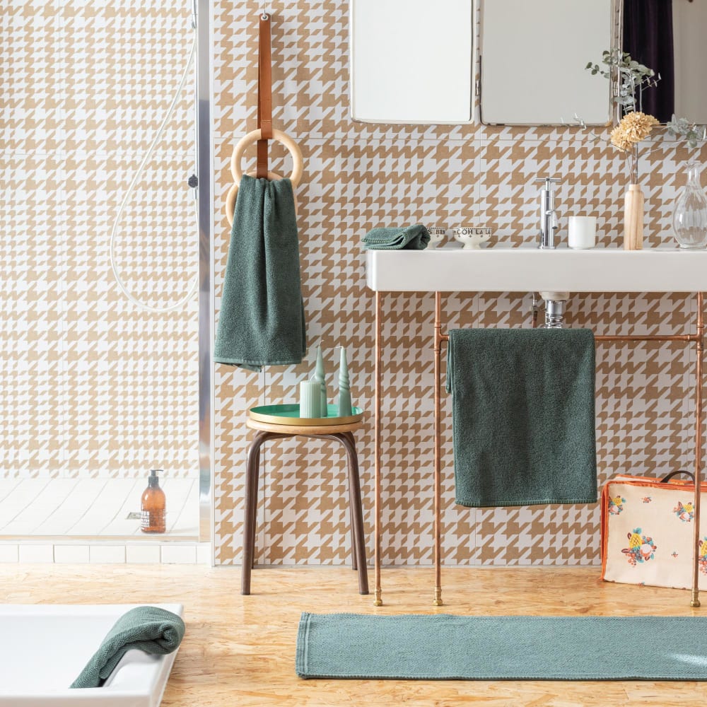 Tapis de bain uni en coton fougère 54 x 110 cm - Maisons du Monde