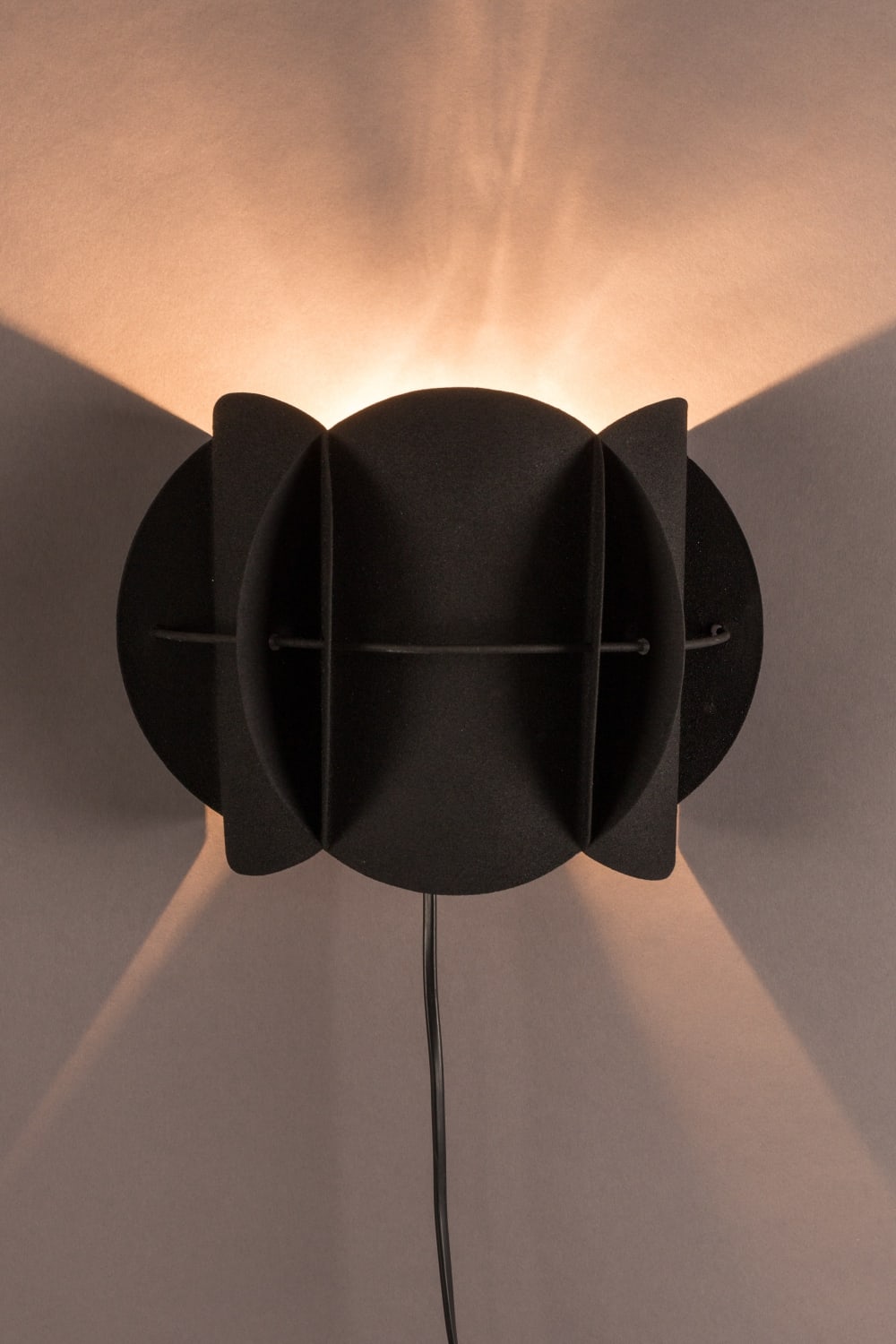 Wandleuchte aus Metall, schwarz - Maisons Du Monde