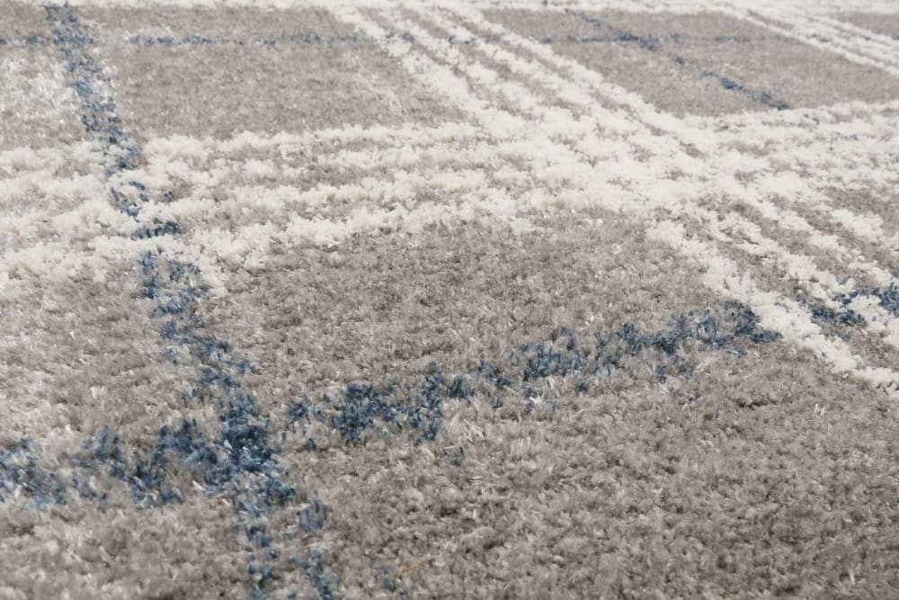 Tapis à poils longs tartan gris, ivoire et bleu 133x200 — vue 4