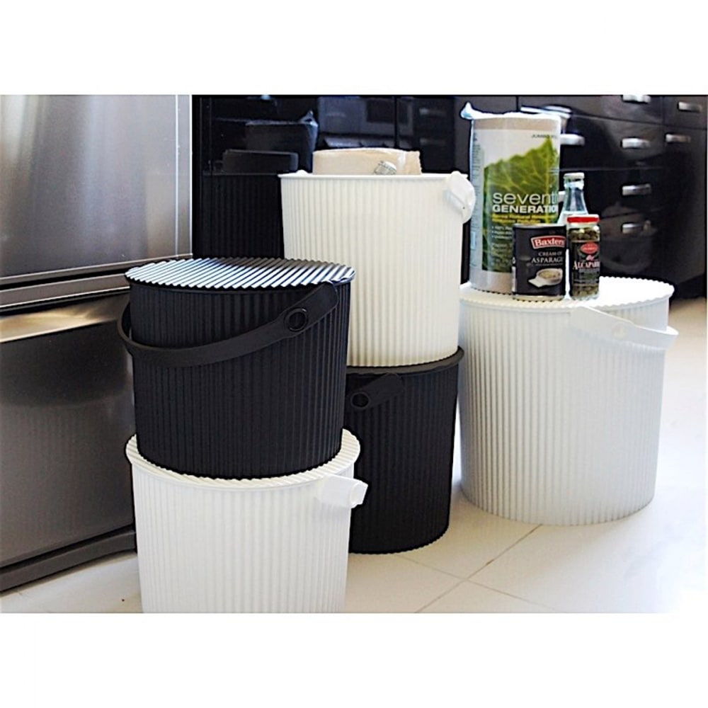 Seau de rangement 8 litres noir - Maisons du Monde