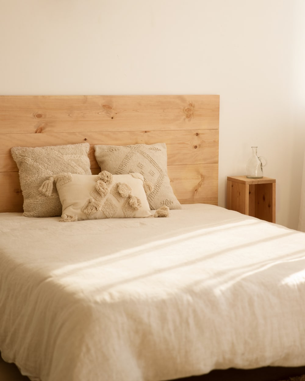 Cabecero de madera maciza en tono medio de 160x80cm - Maisons du Monde