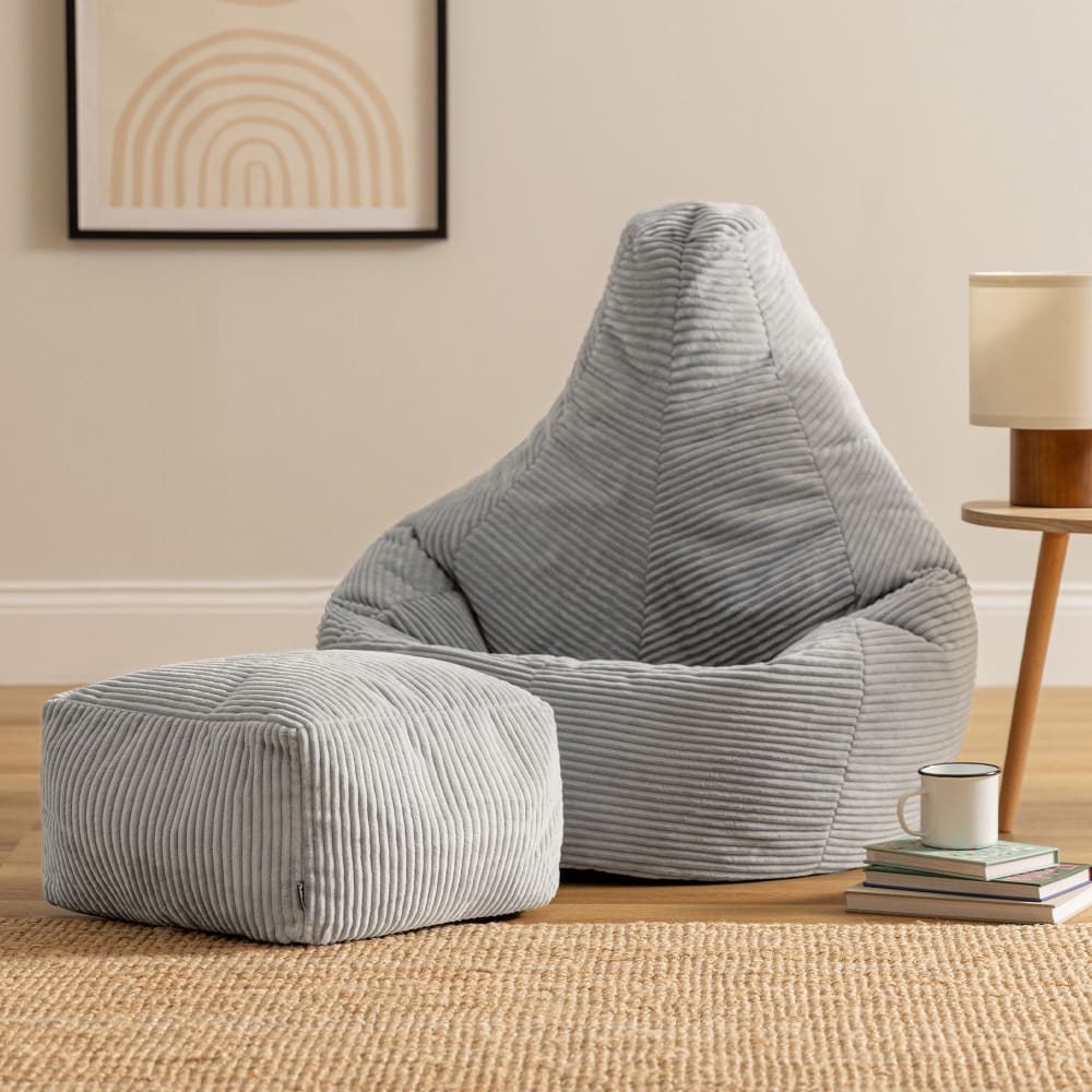 Pouf poire à dossier haut avec repose-pied velours côtelé gris clair - Maisons du Monde