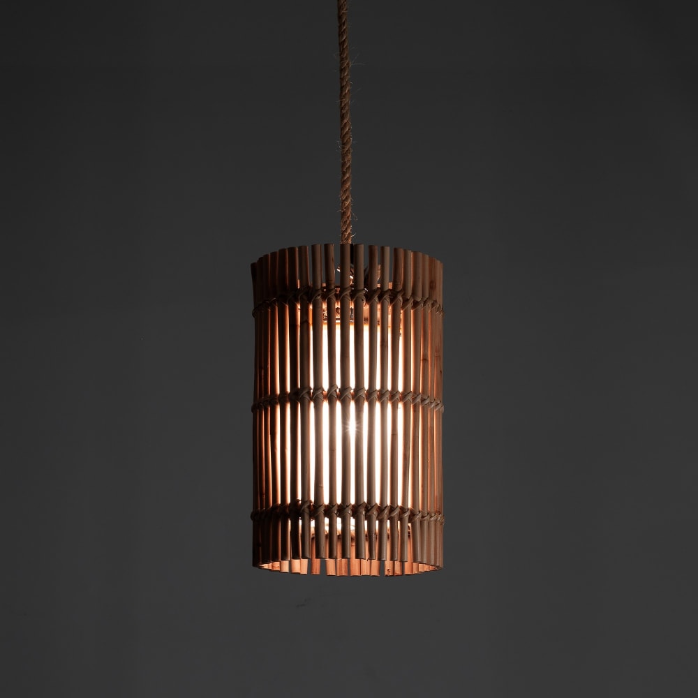 Lampadario a filo in rattan colore naturale per esterno -