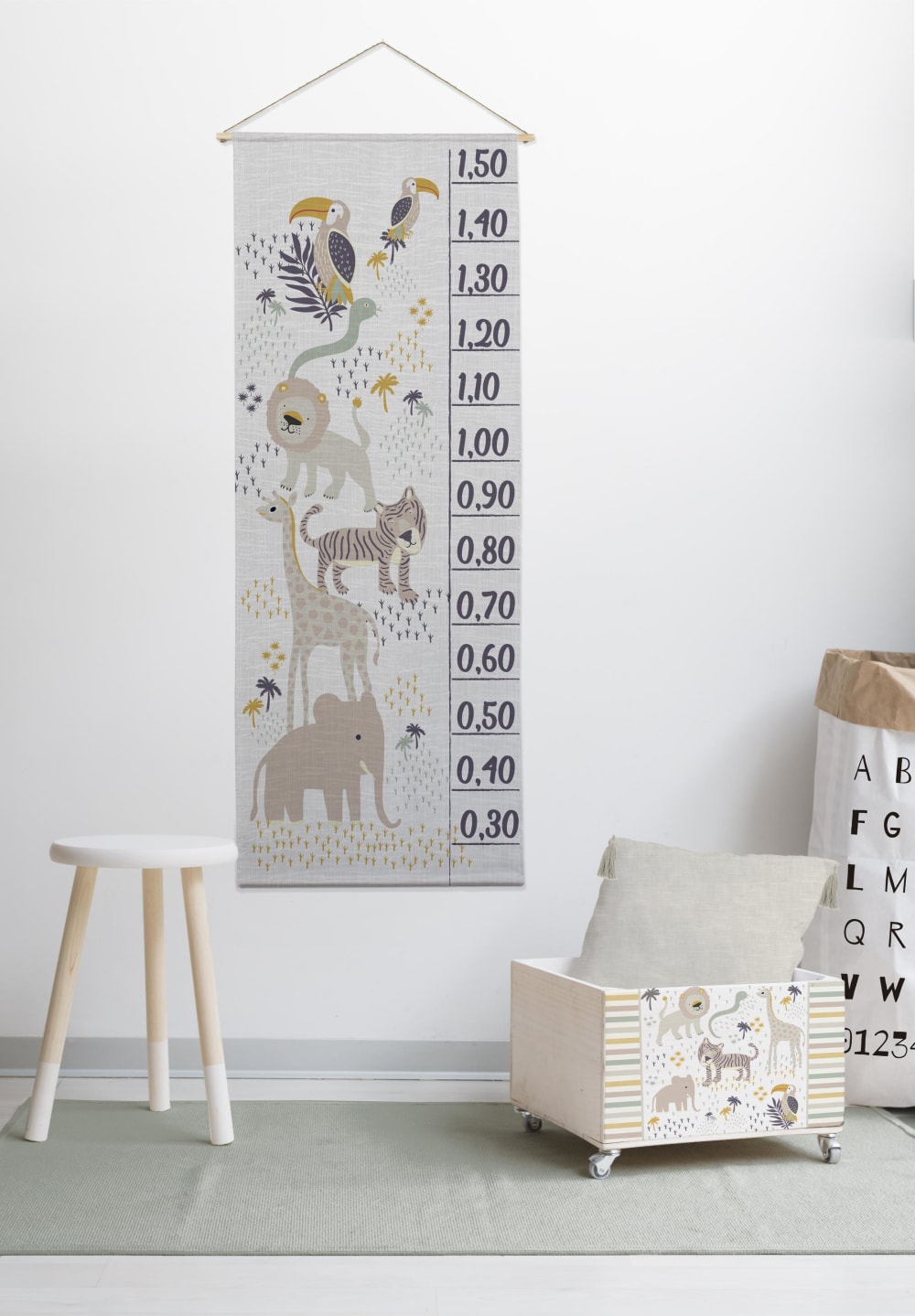 Toise murale enfant textile Afrique (RNT by Really Nice Things) - Image 1