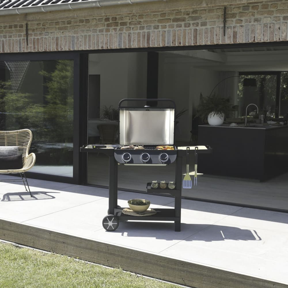 Barbecue au gaz sur chariot 3 brûleurs en inox noir