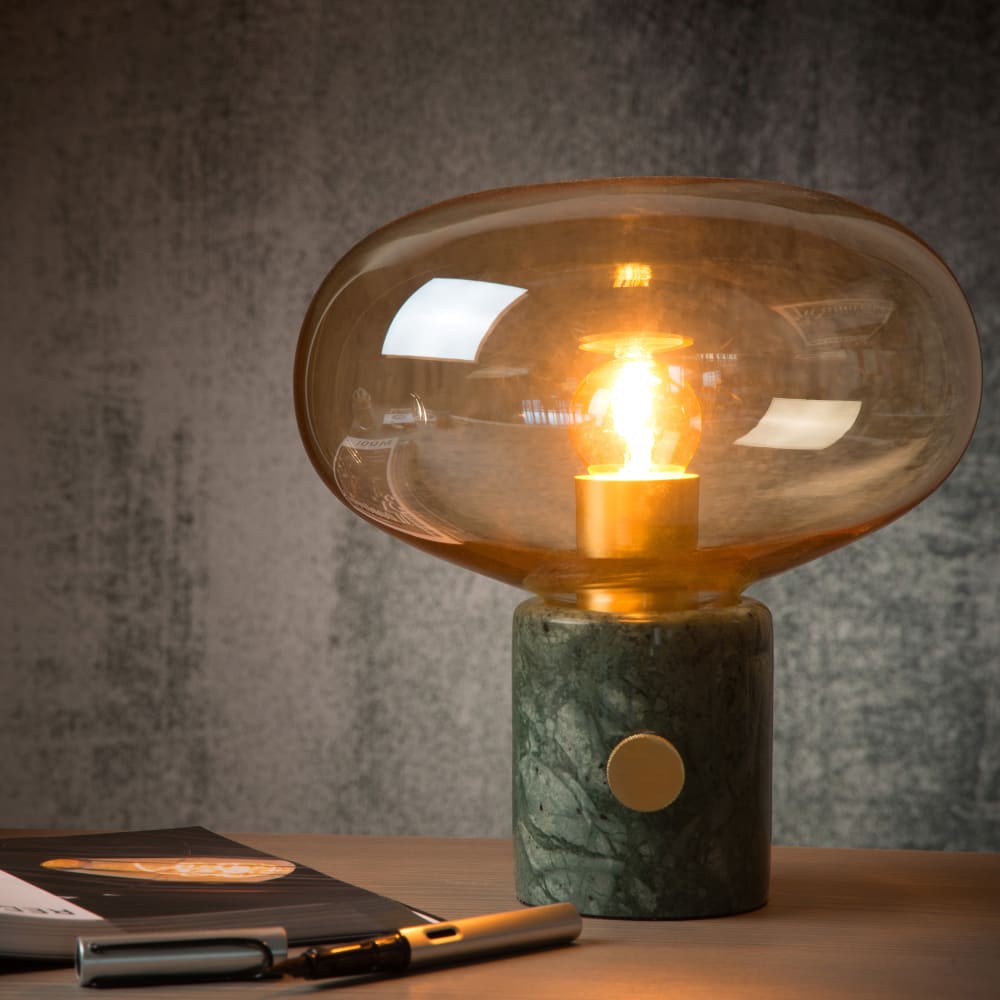 Lampe de table en marble ambre - Maisons du Monde