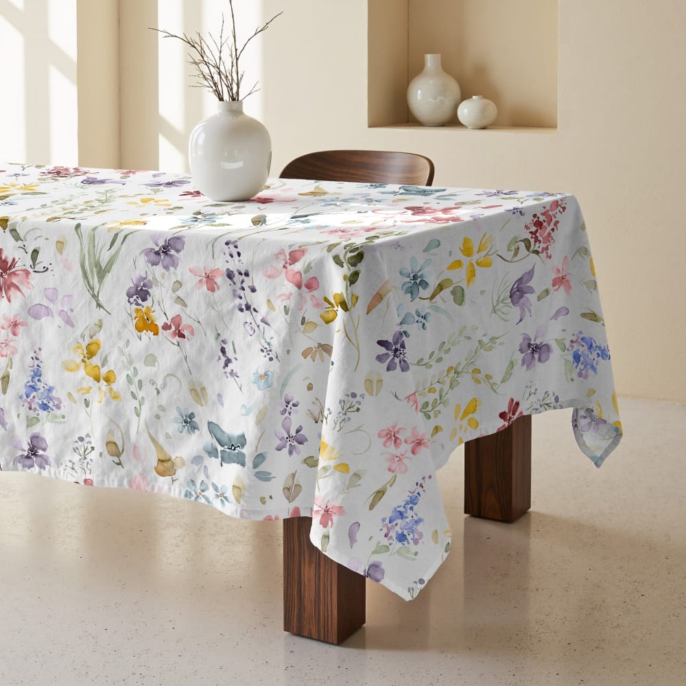 Nappe anti-taches en coton á fleurs 100x155 cm - Maisons du Monde