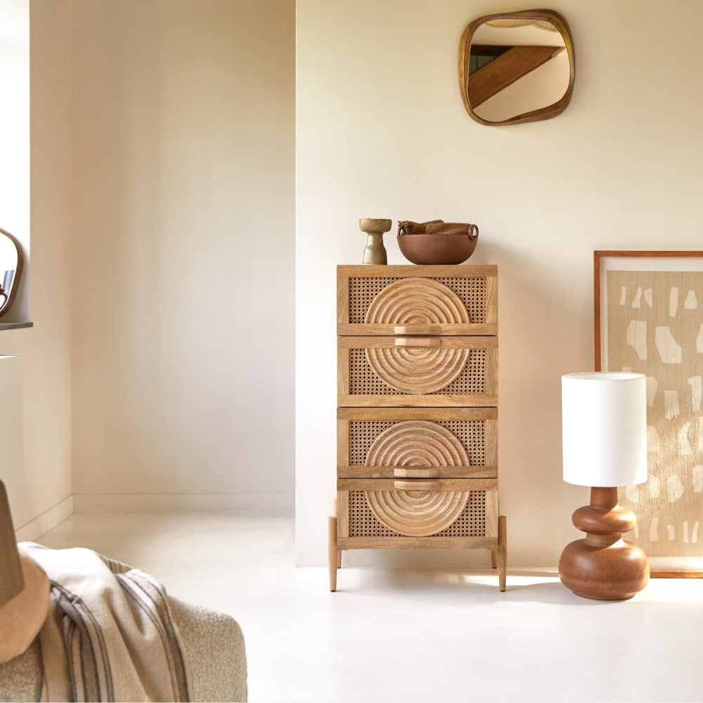 Tikamoon Kommode aus massivem Mangoholz und Rattan style exotic Beige