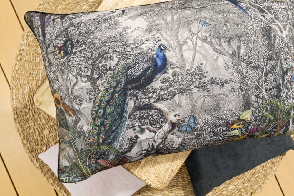 Housse de coussin imprimée paon avec passepoil - 40x60 — vue 3