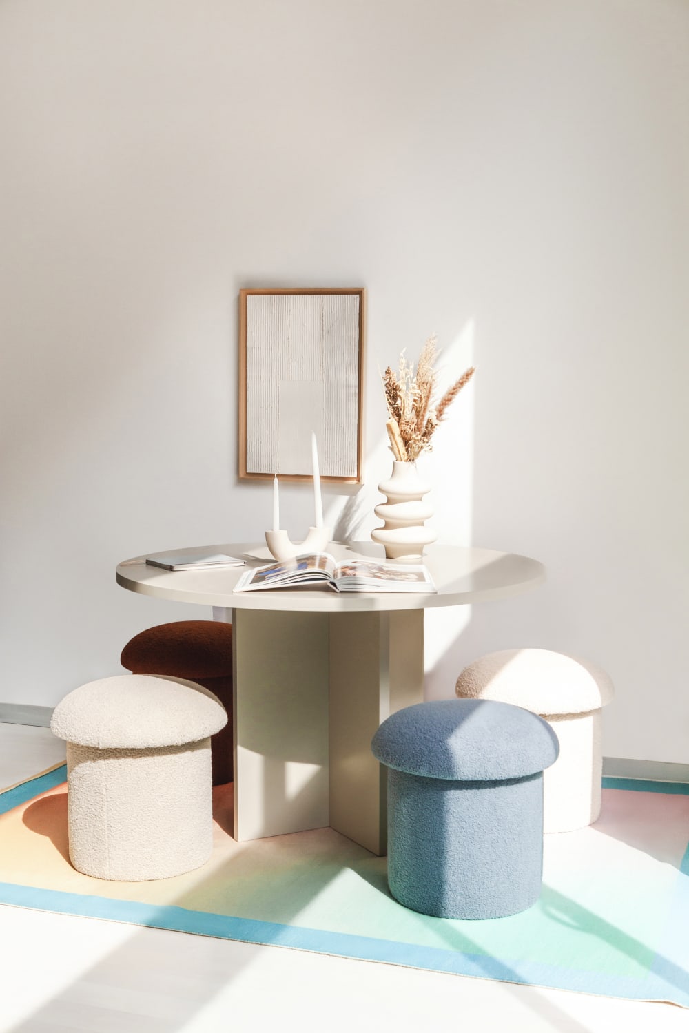 Mesa de comedor redonda tablero laminado de  3cm taupé 120cm - Maisons du Monde
