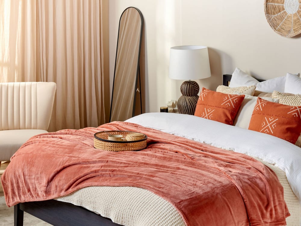 Beliani Kuscheldecke aus Polyester 200 x 150cm, rot style classic chic - Pes - Polyester