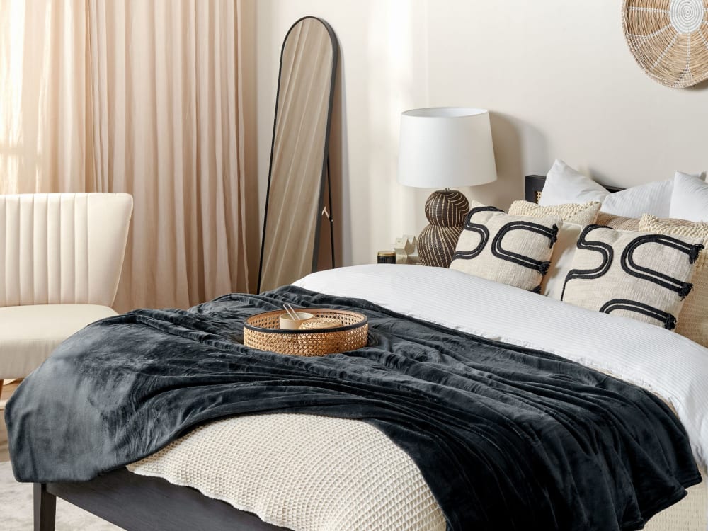 Beliani Kuscheldecke aus Polyester 200 x 150cm, schwarz style classic chic - Pes - Polyester