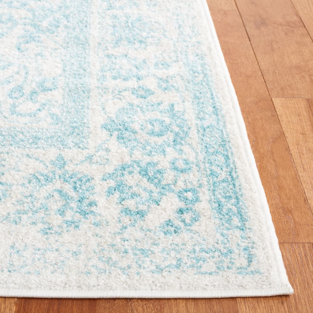 Tapis vintage patiné en polypropylène blanc/bleu, 155 x 229 cm — vue 4