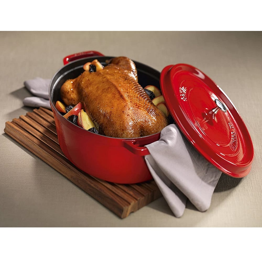 Cocotte ovale Signature 40cm  rouge en fonte