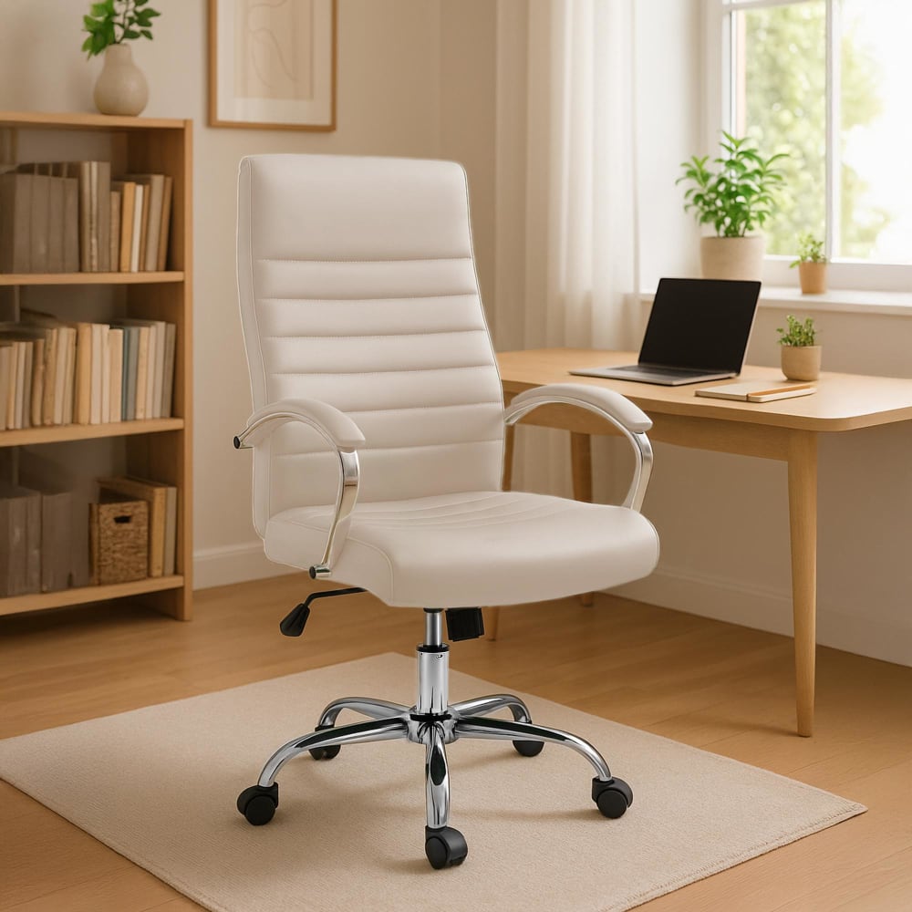 Silla de oficina giratoria regulable en simil cuero crema