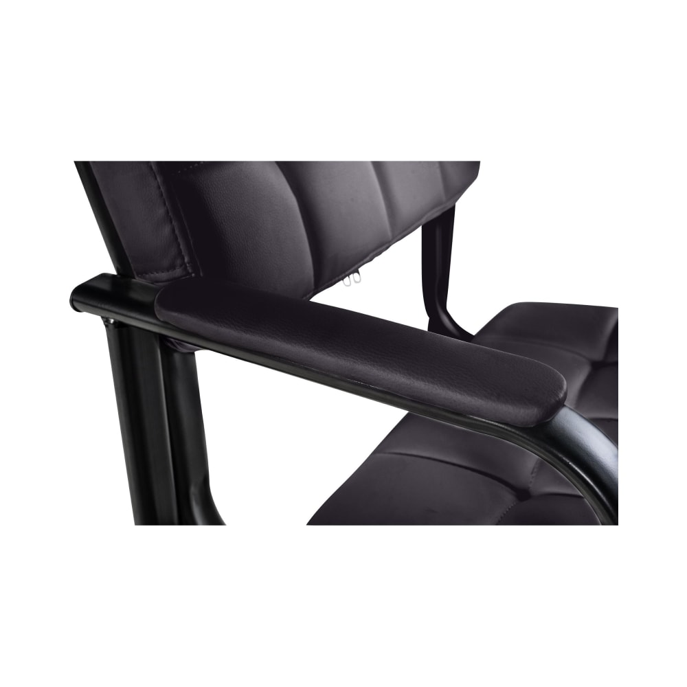 Chaise avec dossier ajouré et accoudoirs en pvc et synthetique Noir