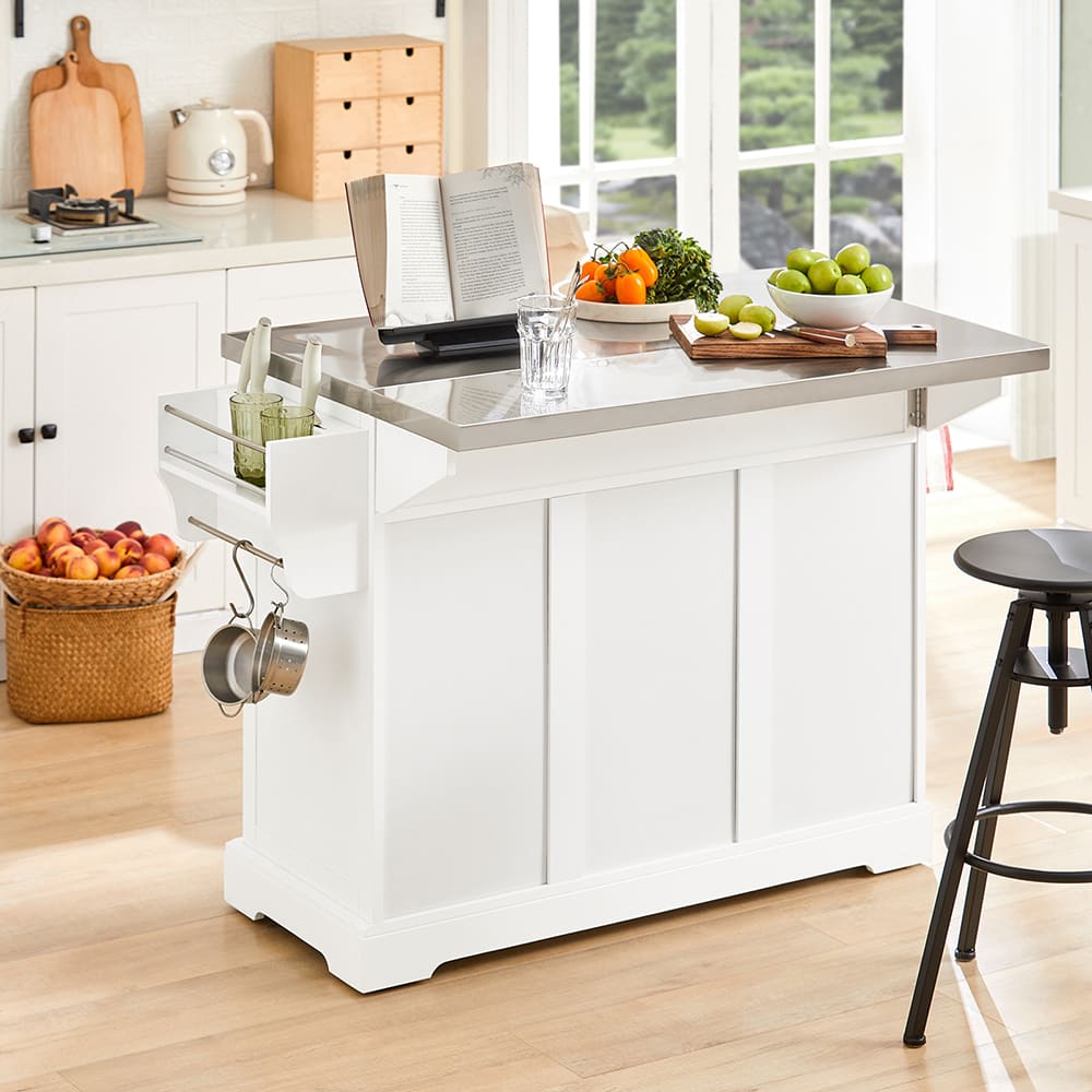 Desserte effet bois blanc à roulettes 3 tiroirs 2 portes - Maisons du Monde