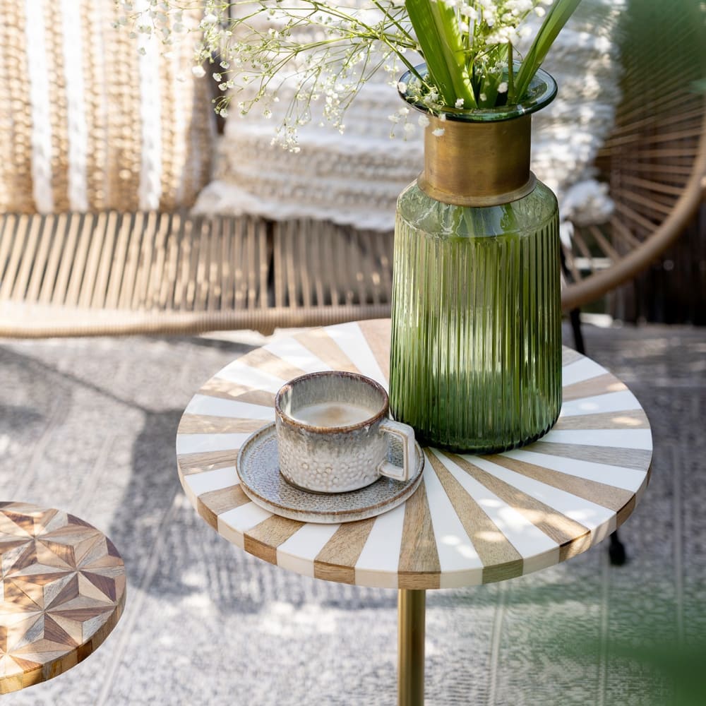 Vase en verre vert et laiton h30 — vue 3