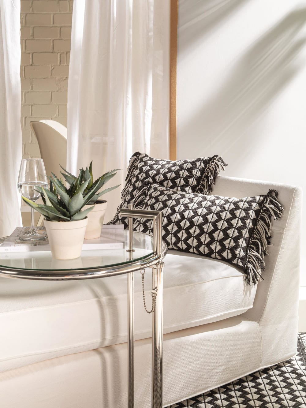 In- & Outdoor Kissen schwarz/weiß 30x50 - Maisons Du Monde