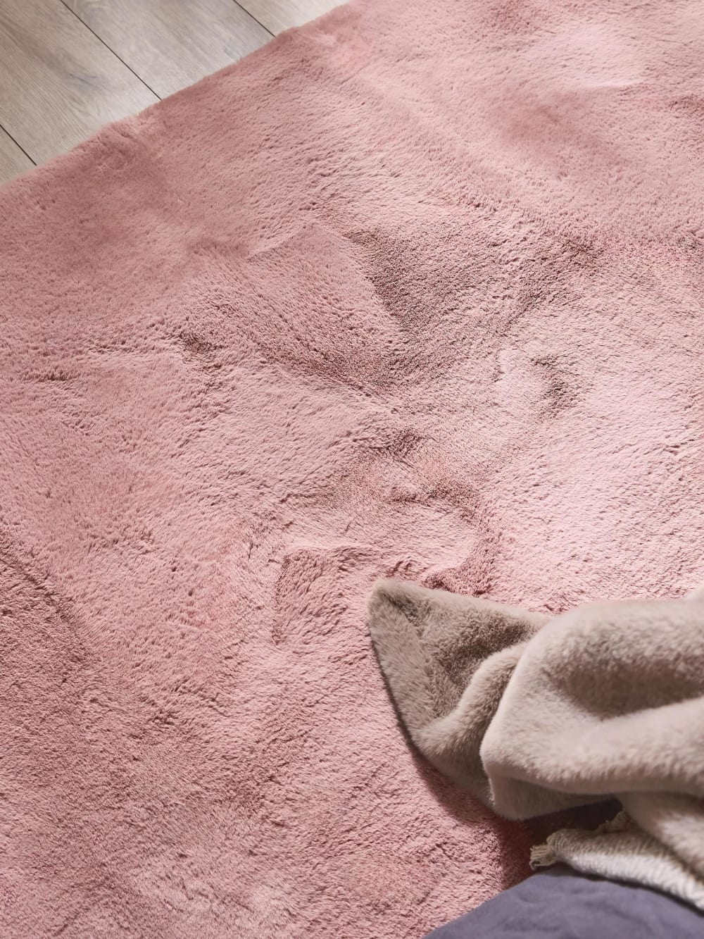 Tapis de fausse fourrure rose 160x230 — vue 4