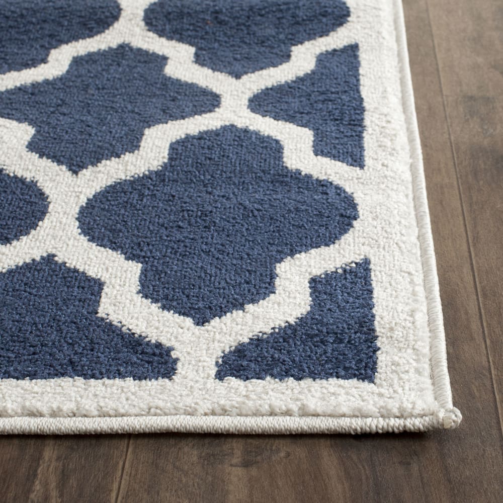 Tapis treillis en polypropylène bleu/beige, 122 x 183 cm — vue 4