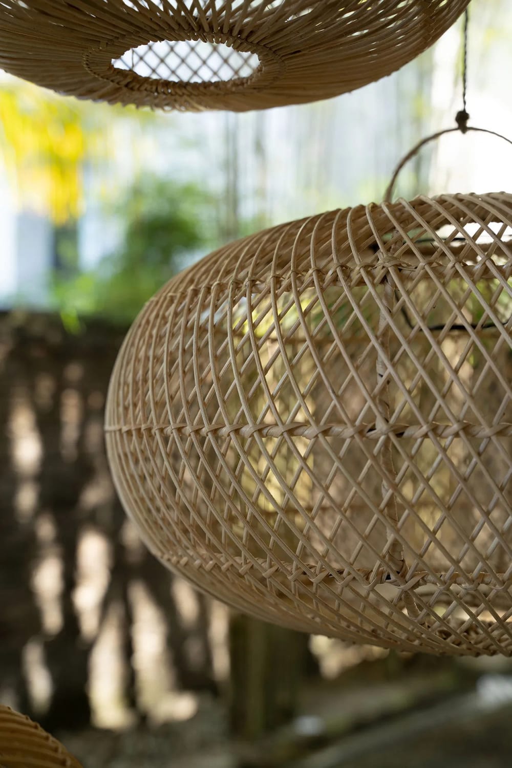 Suspension rotin marron 60x60x32cm — vue 4