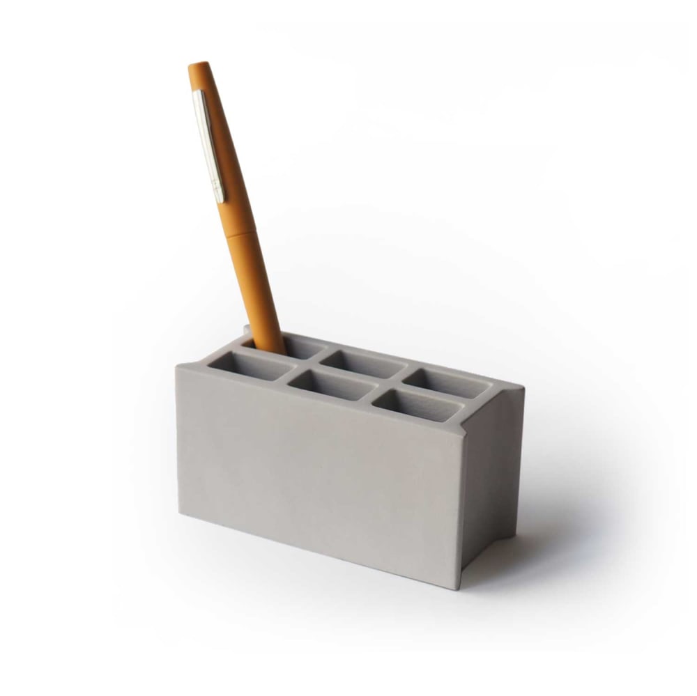 Pot à crayons en béton — vue 3