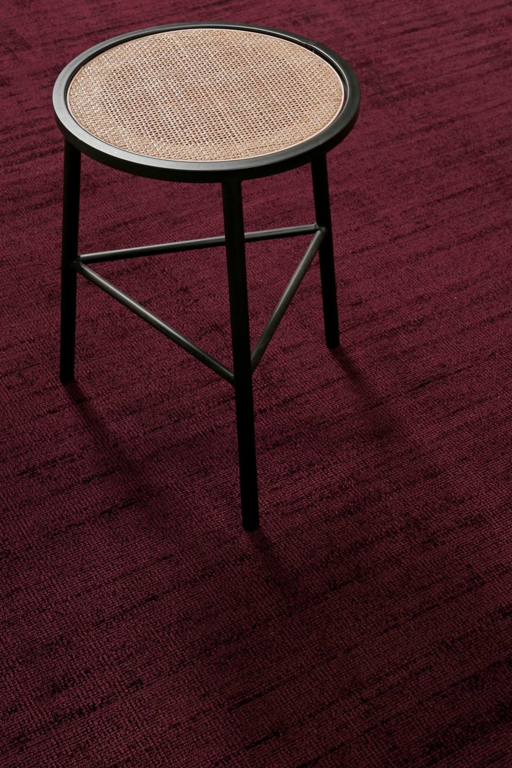 Alfombra de pelo corto burdeos 70x140 cm - Maisons du Monde