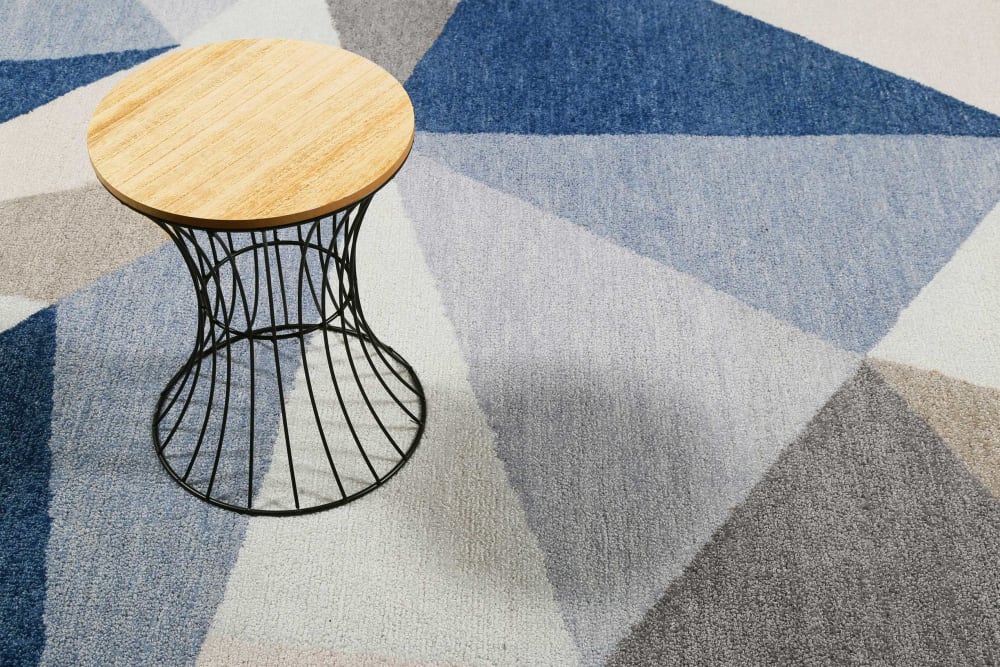 Tappeto grafico a pelo corto toni di blu e grigio 70x140 - Wecon