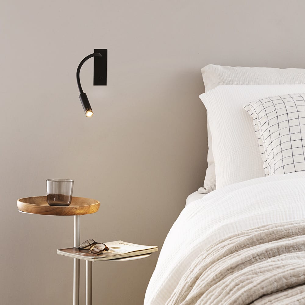Applique Moderna Io Metallo Nero Led 3W 3000K Luce Calda - Ideal