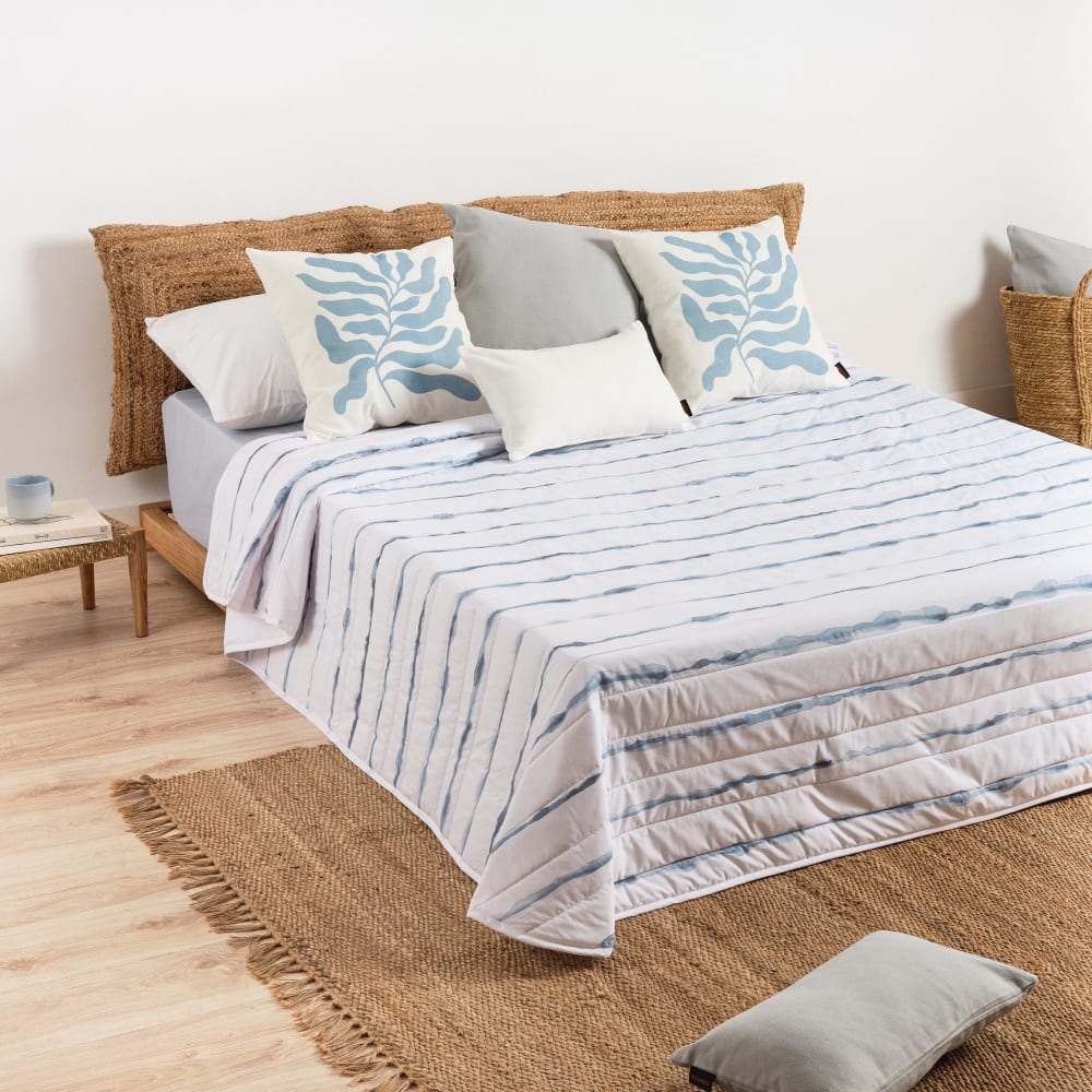 Colcha boutí acolchada 100 gr verde agua 280x270 cm - Maisons du Monde