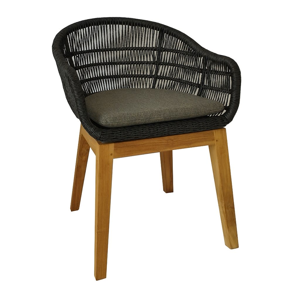 Fauteuil en résine tressée noire avec coussin