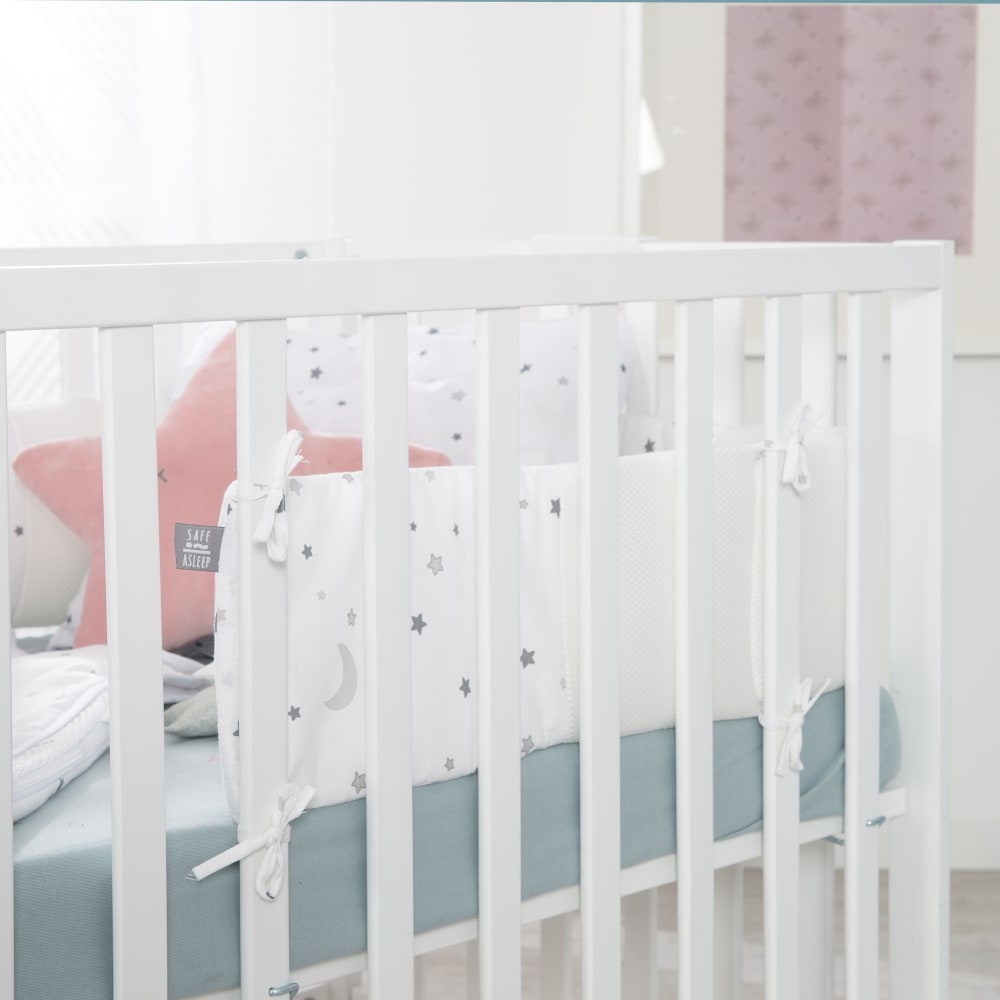 Tour de lit bébé étoilé 60x120 et 70x140 en coton respirant blanc (Roba) - Image 2
