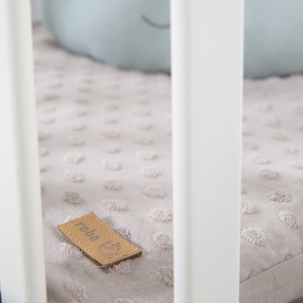 Parc 75x100 réglable en hêtre bio nature avec tapis gris - Maisons du Monde