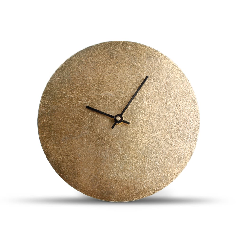 Horloge de table or en métaux 26cm - Maisons du Monde