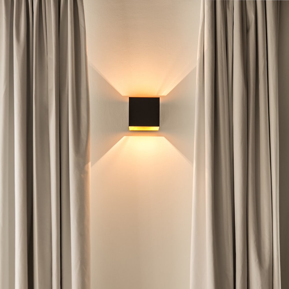 Lampe murale industriellement en noir et or h14cm en métal — vue 3