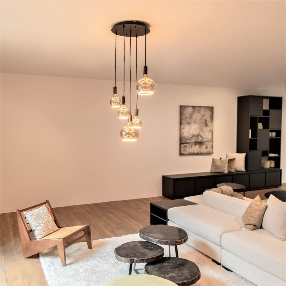 Lampe suspendue avec des ampoules flottantes — vue 4